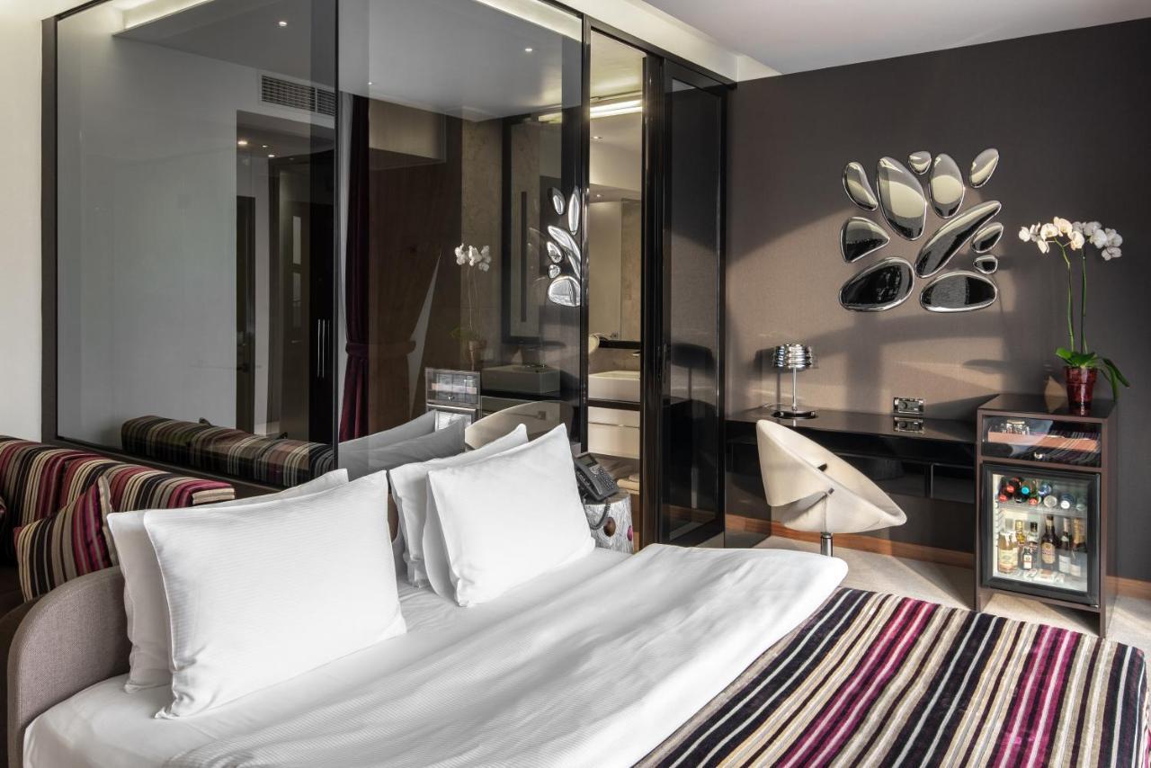 11 Mirrors Design Hotel Kiev Exterior foto